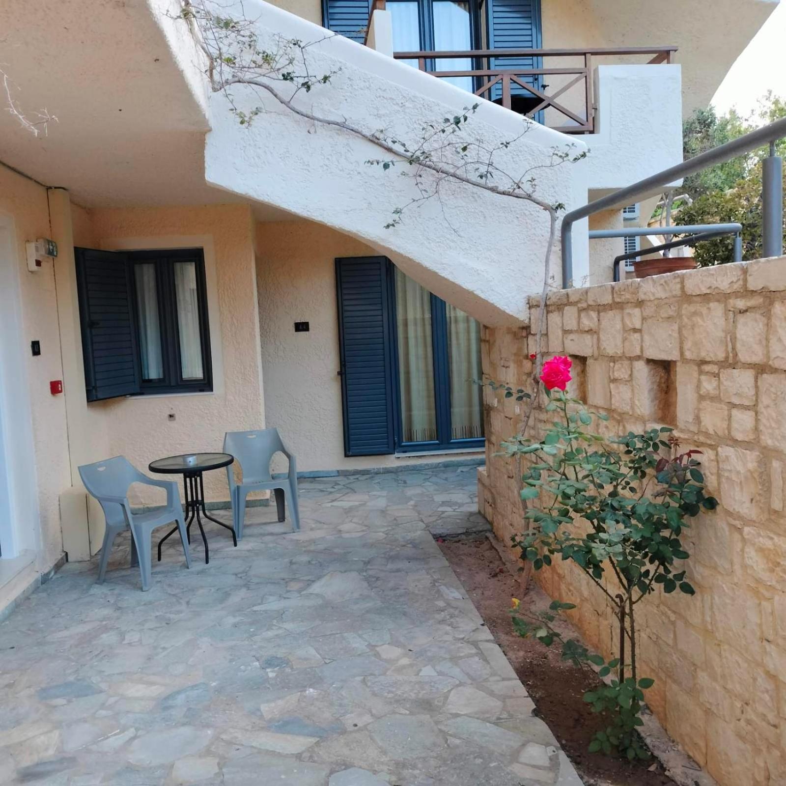 Nancy - Chara Apartments Καρτερός Εξωτερικό φωτογραφία